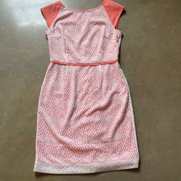 Alex Marie Peach Dress with White Lace Overlay, Cap Sleeves (Size: 8) - Picture 13 of 15